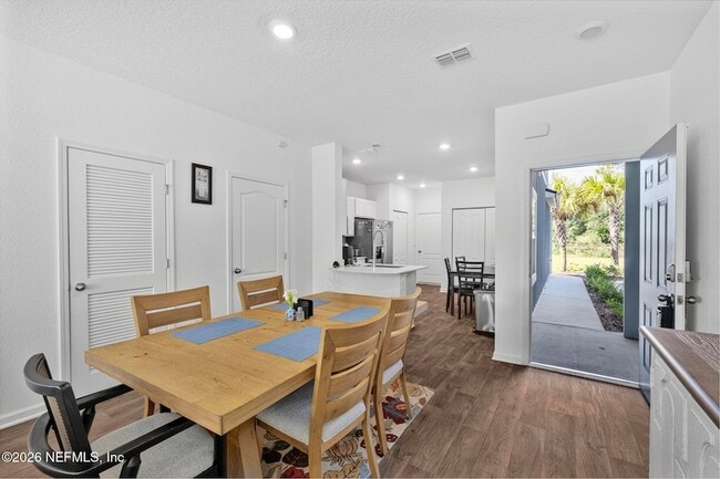 Building Photo - 9139 Stony Brk Rd