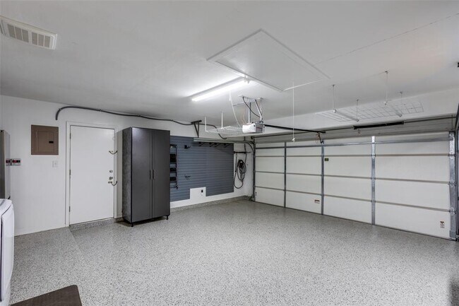 Building Photo - 1903 Boxwood Ct