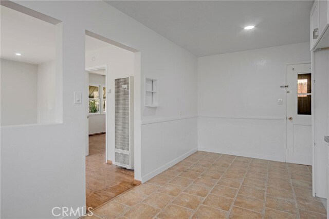 Building Photo - 157 W Mariposa