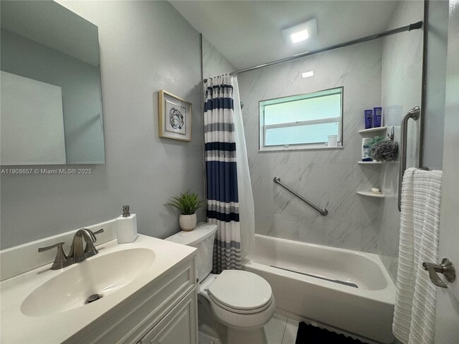 Building Photo - 5226 Brian Blvd