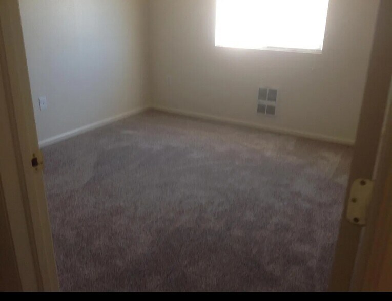 Bedroom 1 - 1837 S 11th St