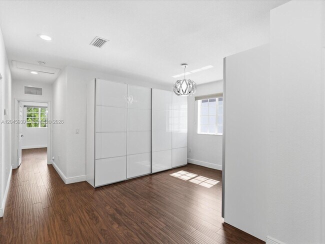 Building Photo - 11274 NW 43rd Terrace