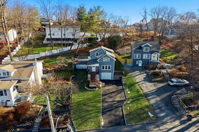 Building Photo - 85 Euclid Ave