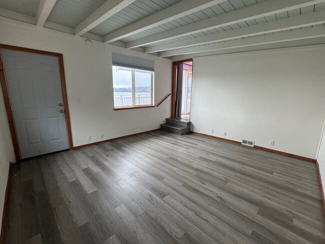 Building Photo - 24103 Vashon Hwy SW