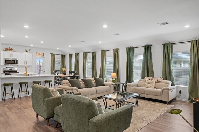 Building Photo - 17011 Garden Moor Trl