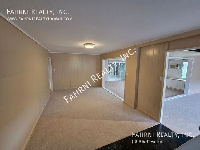 Building Photo - 2719 Poelua St