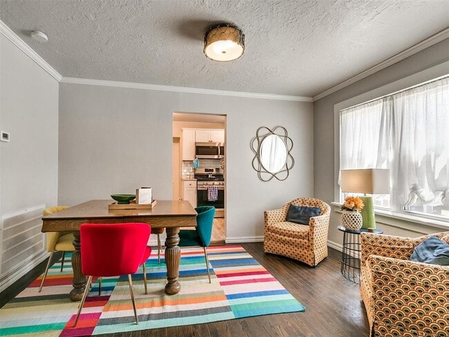 Building Photo - 734 Boyd St