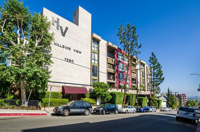 Building Photo - Hillside View