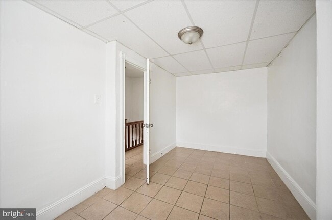 Building Photo - 6106 N Norwood St