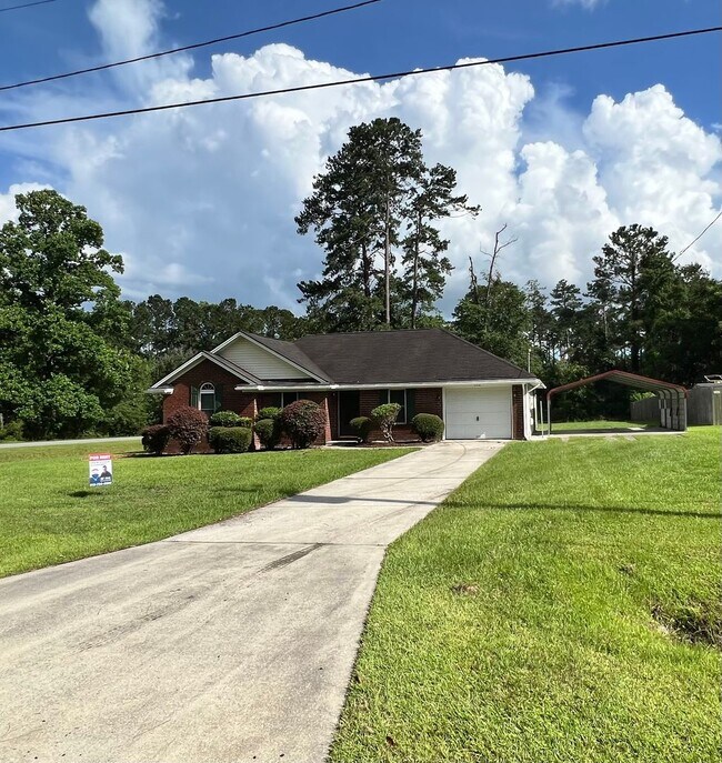 Building Photo - Rental In Rincon - Traditional Ranch