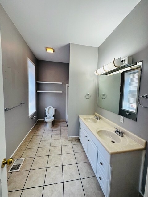 Master Bath - 4204 McPherson Ave