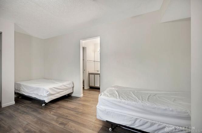 Building Photo - 978 Irving Ave