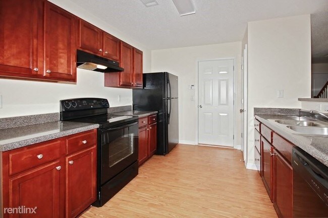 Building Photo - 3 br, 2.5 bath House - 158 Shenandoah Drive