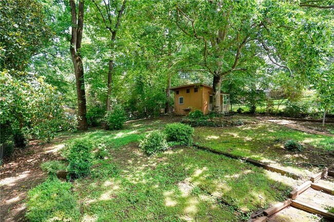 Building Photo - 1285 Willivee Dr