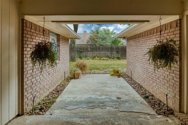 Building Photo - 1412 Spyglass Dr