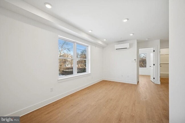 Building Photo - 3415 N 19th St