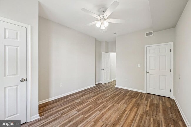 Building Photo - 750 Reservoir St