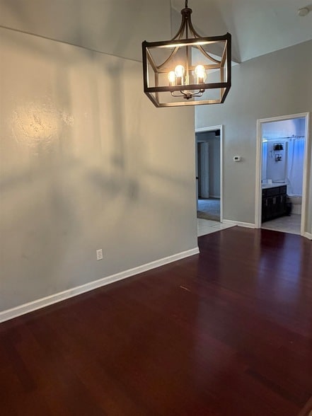 Building Photo - 4904 Park View Ct
