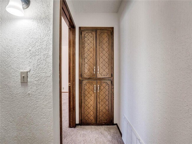 Building Photo - 9907 Mashburn Blvd