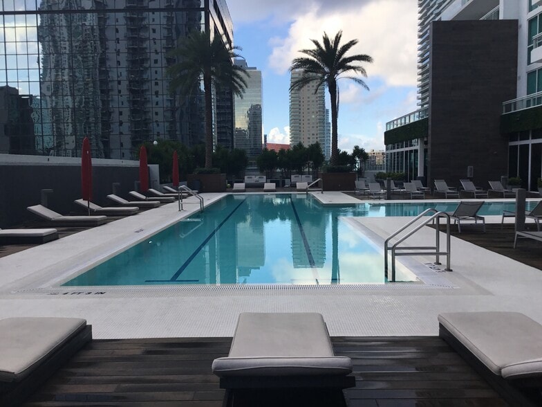 Building Photo - 1080 Brickell Ave