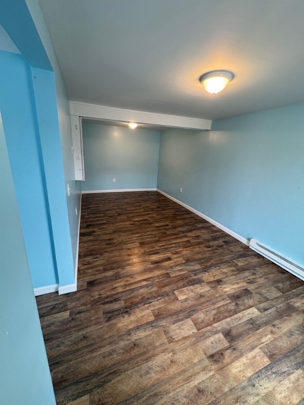 Building Photo - 33 Central Square