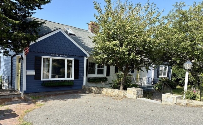 Building Photo - 85 Regatta Rd