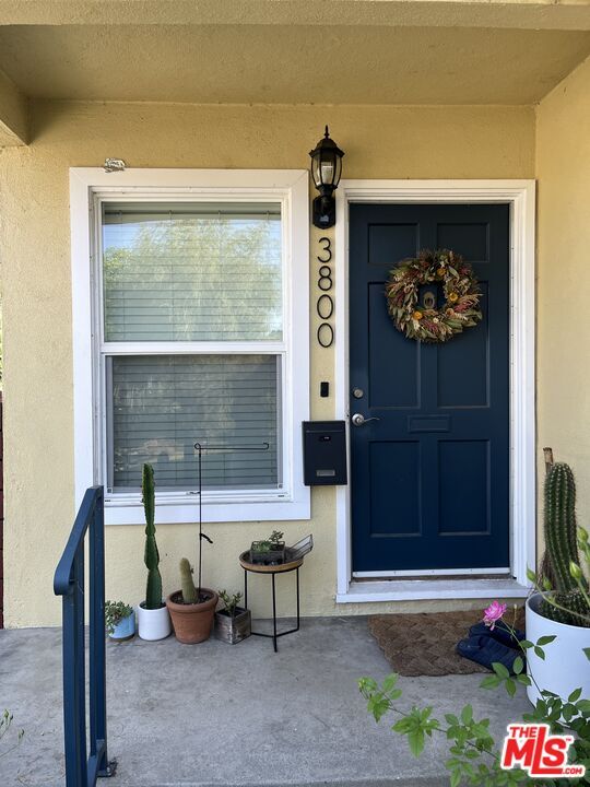 Building Photo - 3800 W Legion Ln