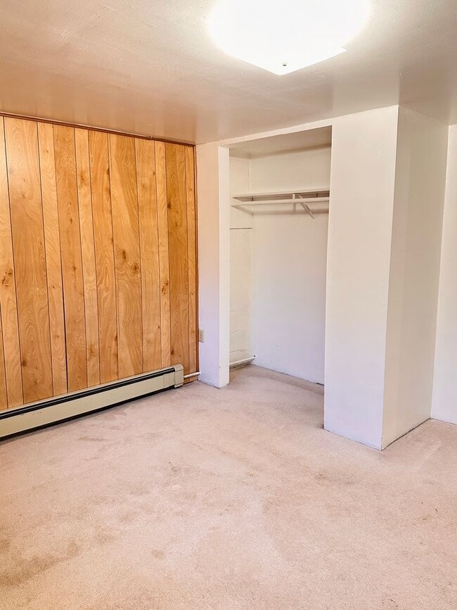 Building Photo - North Pole Home for Rent – 2BR, 1.5BA, Det...