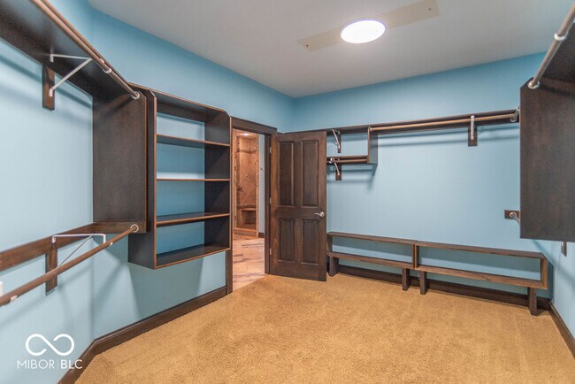 Building Photo - 3000 E County Rd 350 S