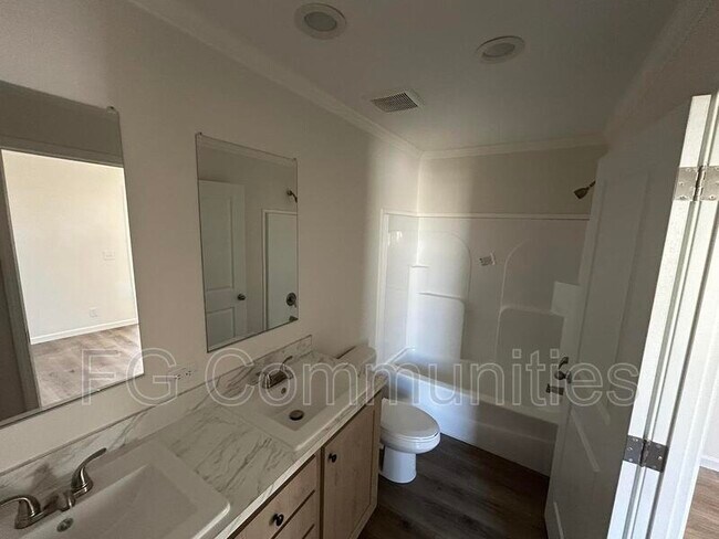 Building Photo - 213 Lineberger Rd