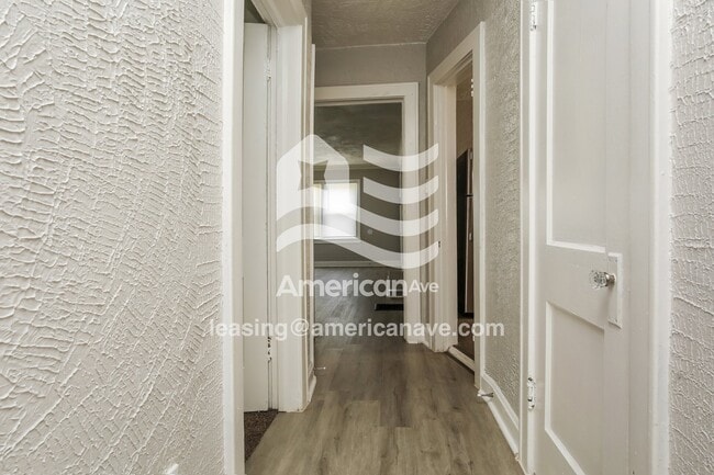 Building Photo - 3316 E 59th St