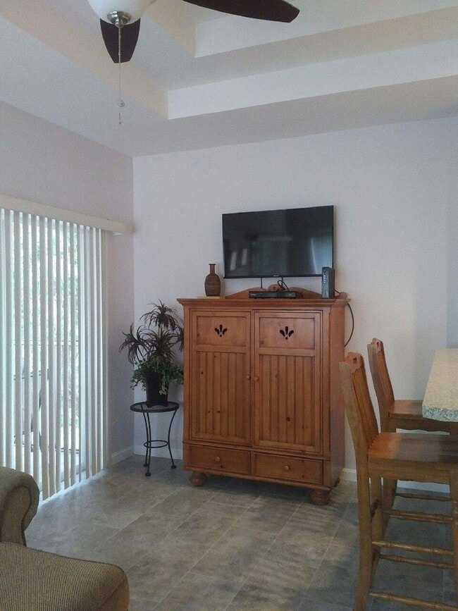 Building Photo - 8033 Carnoustie Pl