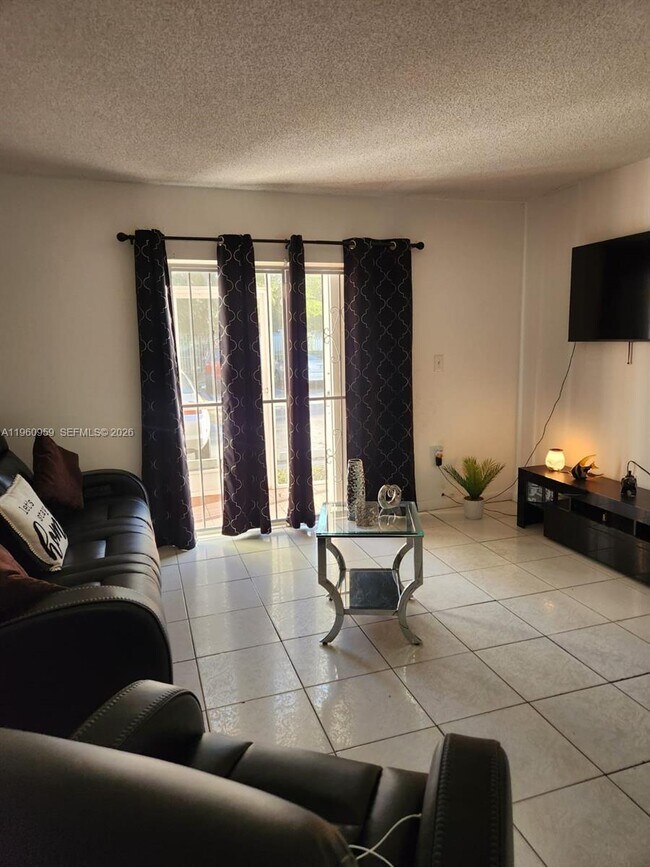 Building Photo - 11301 SW 200th St