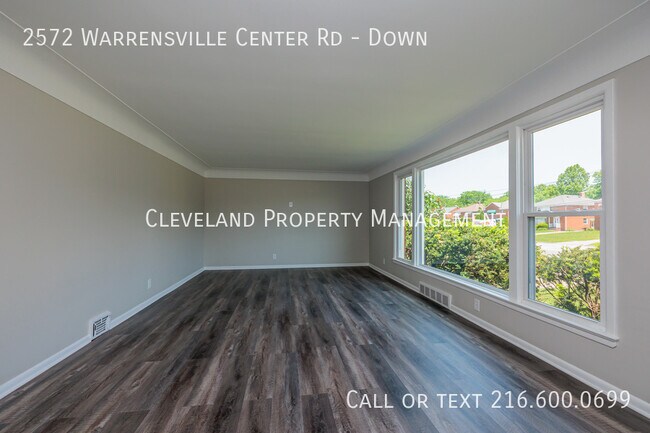 Building Photo - 2572 Warrensville Center Rd