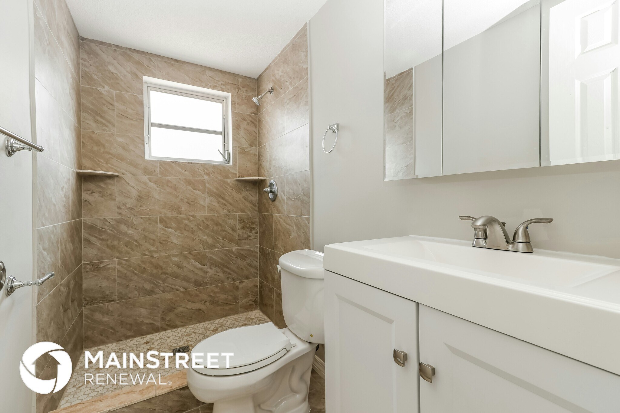 Building Photo - 9025 Collage Ln