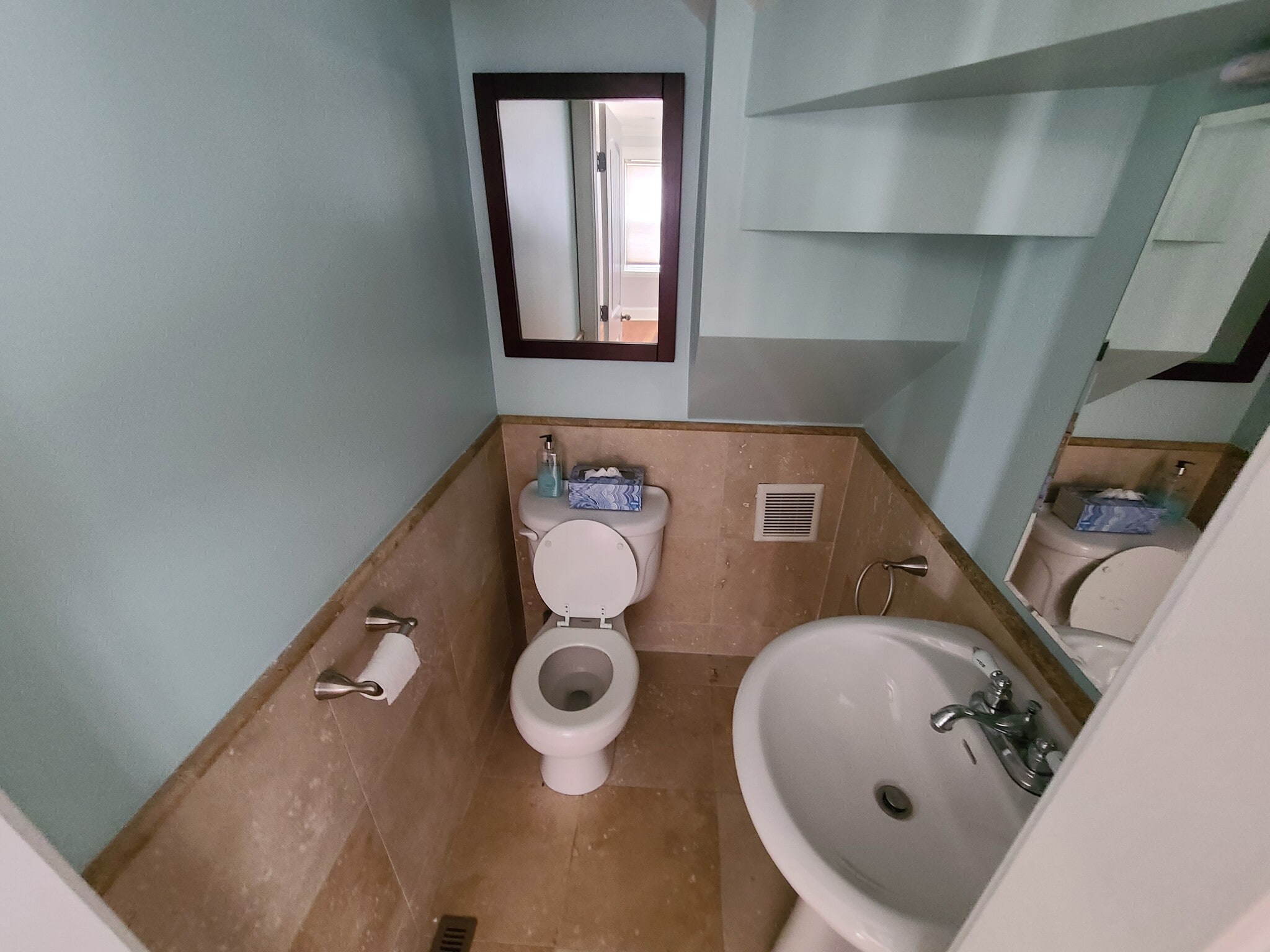 1/2 Bath - 55 Presentation Rd