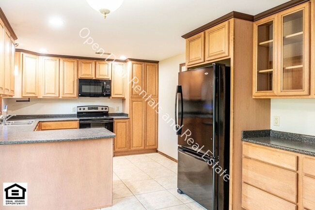 Building Photo - 7726 Tipperary Trail