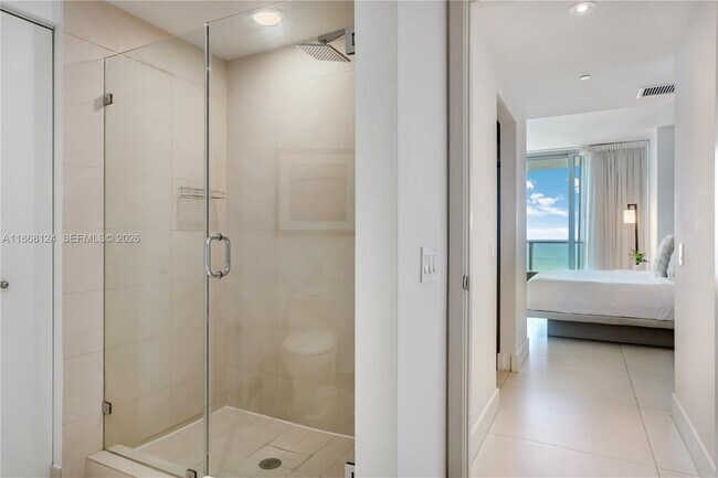 Building Photo - 4111 S Ocean Dr