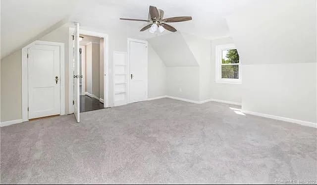 Building Photo - 22 Fern St