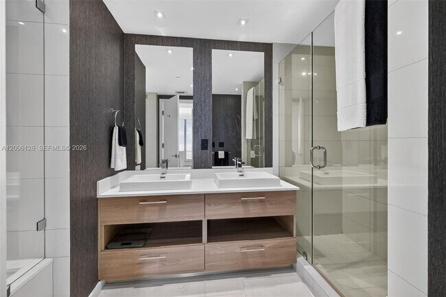 Building Photo - 1300 S Miami Ave