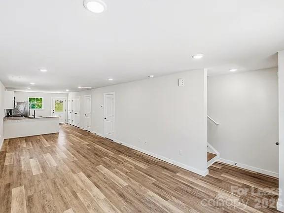 Building Photo - 255-257 Vanderbilt Rd