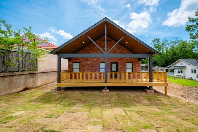 Building Photo - FOR RENT – Brand New Construction in Capitol View