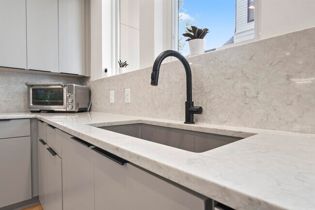 Building Photo - 2347 Hosea L Williams Dr NE