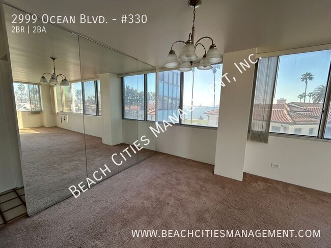 Building Photo - Large, Pet-Friendly Condo with Ocean Views...