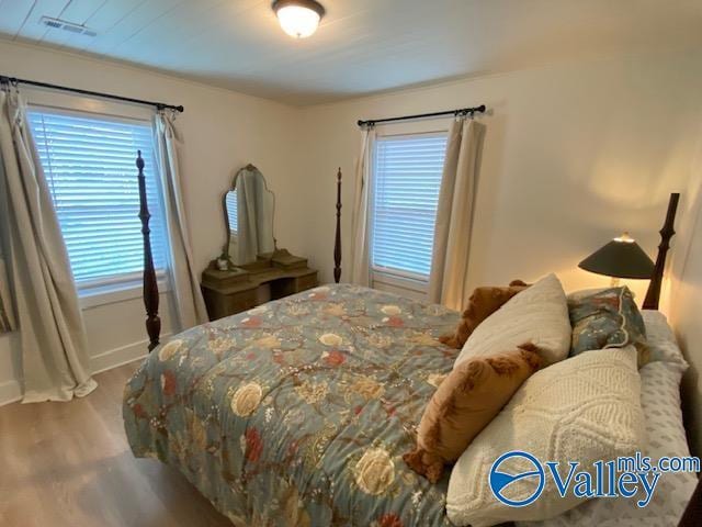 Building Photo - 1236 Oshaughnessy Ave NE