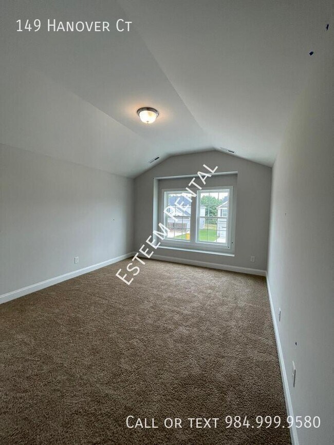 Building Photo - 149 Hanover Ct