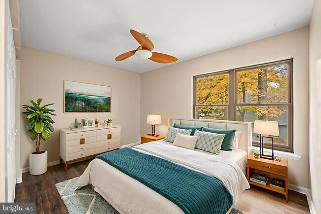 Building Photo - 1813 Glade Ct