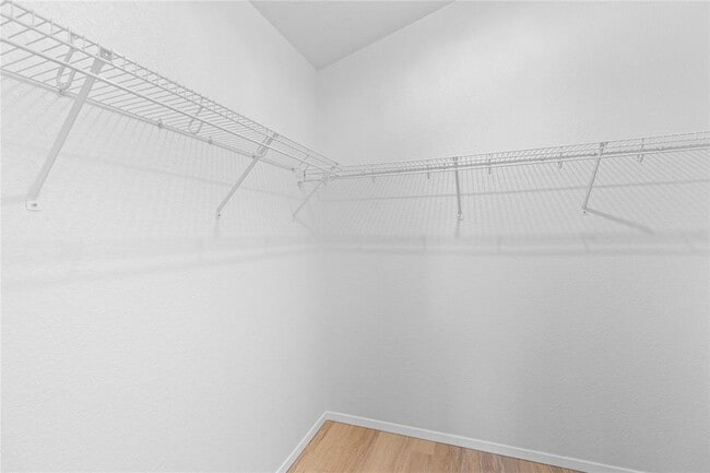 Building Photo - 406 Covent Dr
