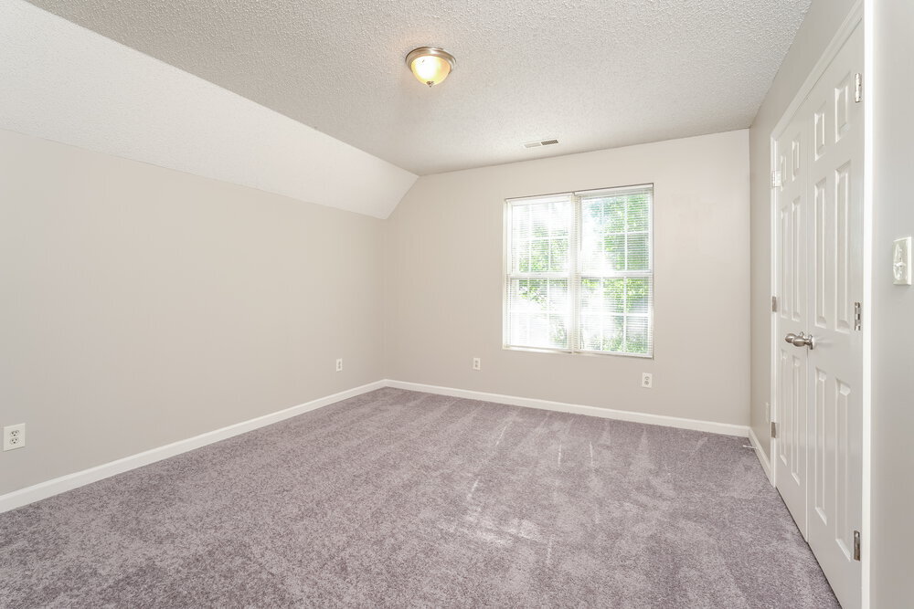 Building Photo - 2263 Briar Glen Rd