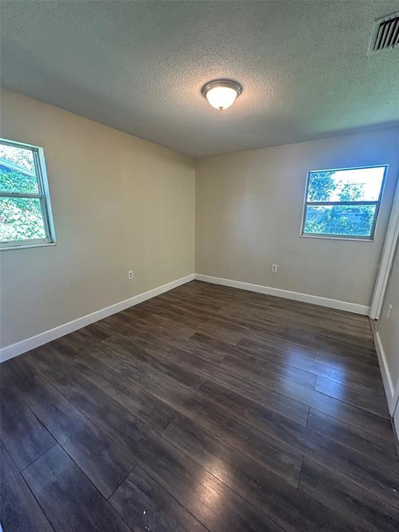 Building Photo - 711 Wynn Dr